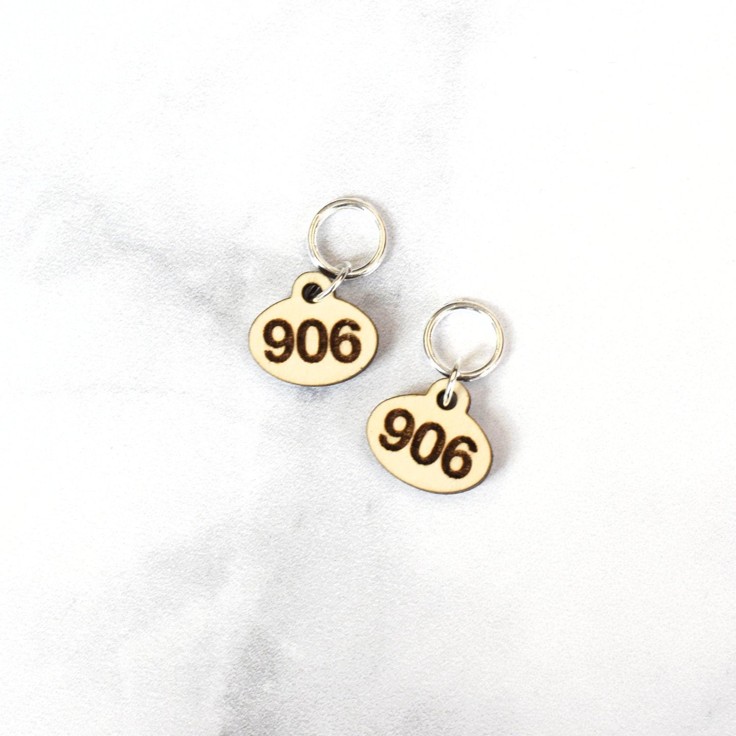 Set of 2 Laser Engraved Stitch Markers - 906