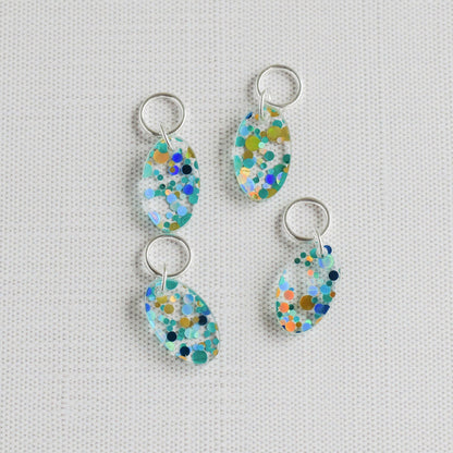 Set of 4 Confetti Acrylic Stitch Markers - Teal Dots - Blue and Gold, Glitter Confetti Markers, Laser Engraved Acrylic Stitch Markers