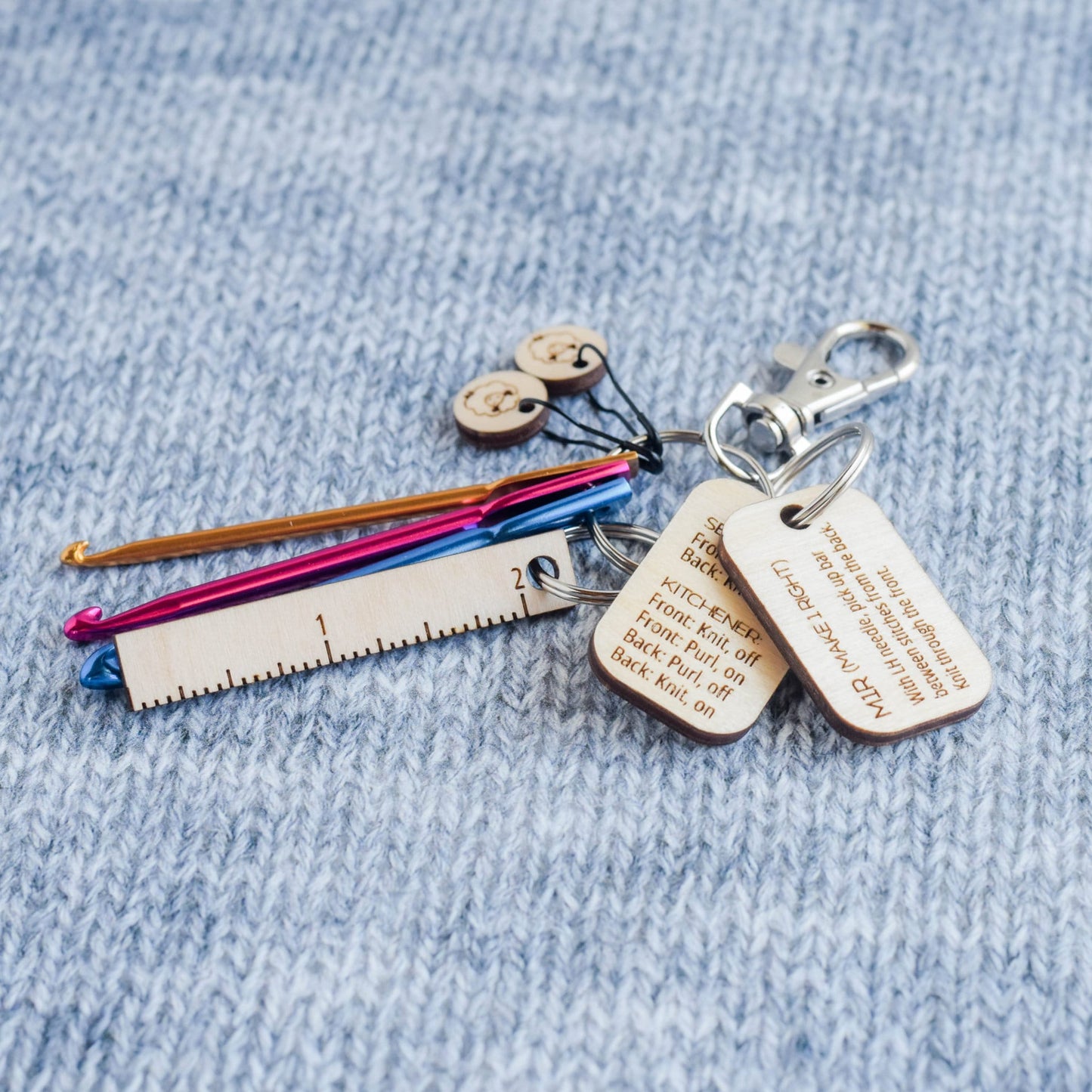 Emergency Mini Crochet Hooks with Kitchener Stitch, M1R M1L Instructions