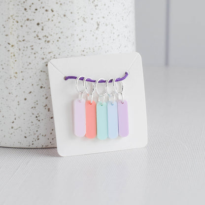 Set of 5 Acrylic Stitch Markers - Pastel Bar Stick