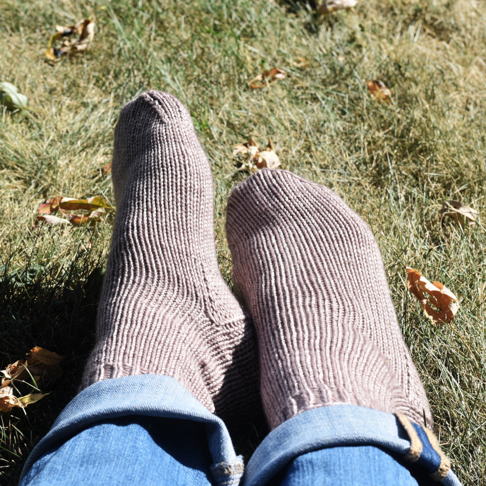 BASIC WORSTED Socks on Double Points - PDF Knitting Pattern