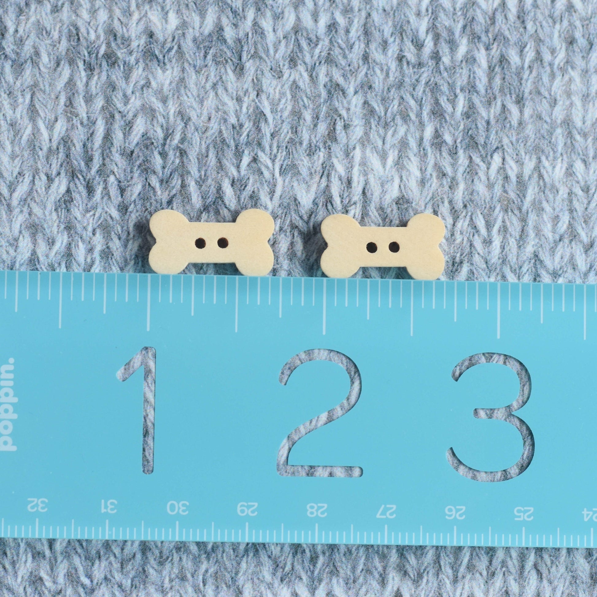 2 Holes Wood Dog Bone Buttons - 18x10mm - Craft Buttons, Sewing Buttons, Wood Buttons, Knit Buttons