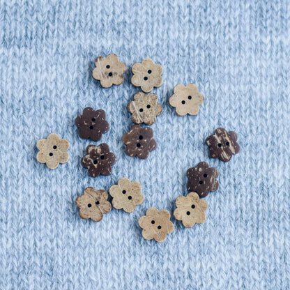 2 Holes Flower Coconut Shell Buttons - 17mm - Craft Buttons, Sewing Buttons, Wood Buttons, Knit Buttons