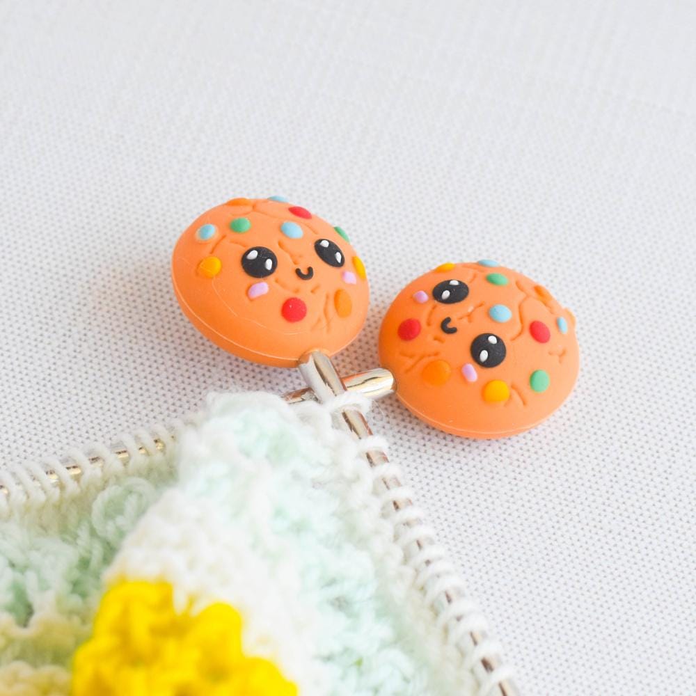 Kawaii Cookie Silicone Stitch Stoppers - Set of 2 - Knitting Needle Point Protectors, Stitch Holders, Needle Stoppers