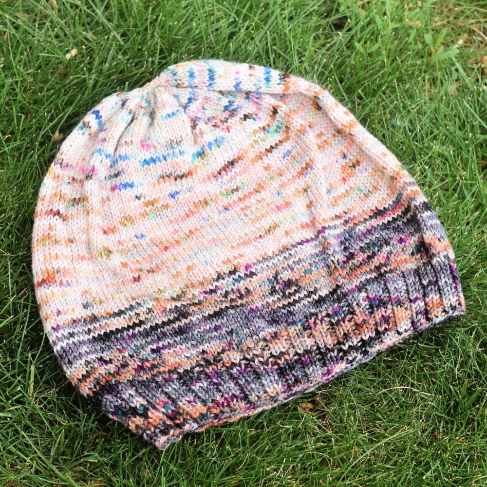 The FRISKY FADE Hat Knitting Pattern | PDF Hat Knitting Pattern | Fingering weight yarn | Knit Hat Pattern | Hand Knit | Knitting Pattern