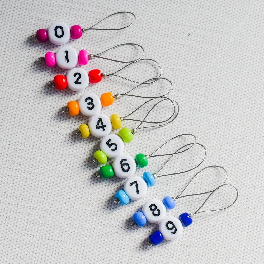 Set of 10 Stitch Markers - 0-9 Rainbow - Cast On Counting Numbers, Row Counter Stitch Markers, Snag Free Stitch Markers