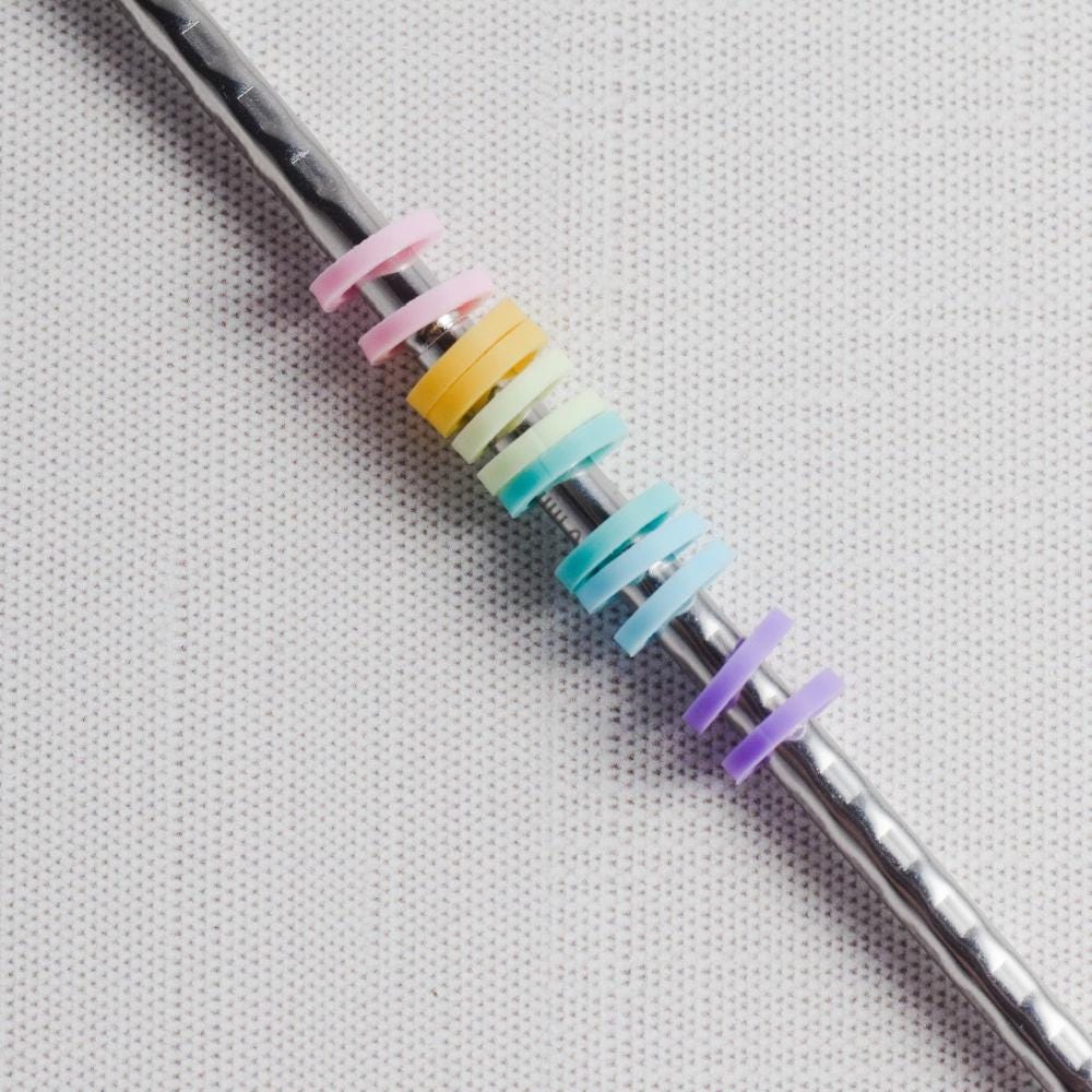 Set of 24 Ring Stitch Markers - Pastel - Snag Free Stitch Markers, Small Stitch Markers - 4 sizes