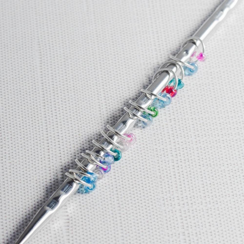 Set of 15 Snag Free Ring Stitch Markers, Beaded Stitch Markers Small Metal Stitch Markers - Small Under the Sea