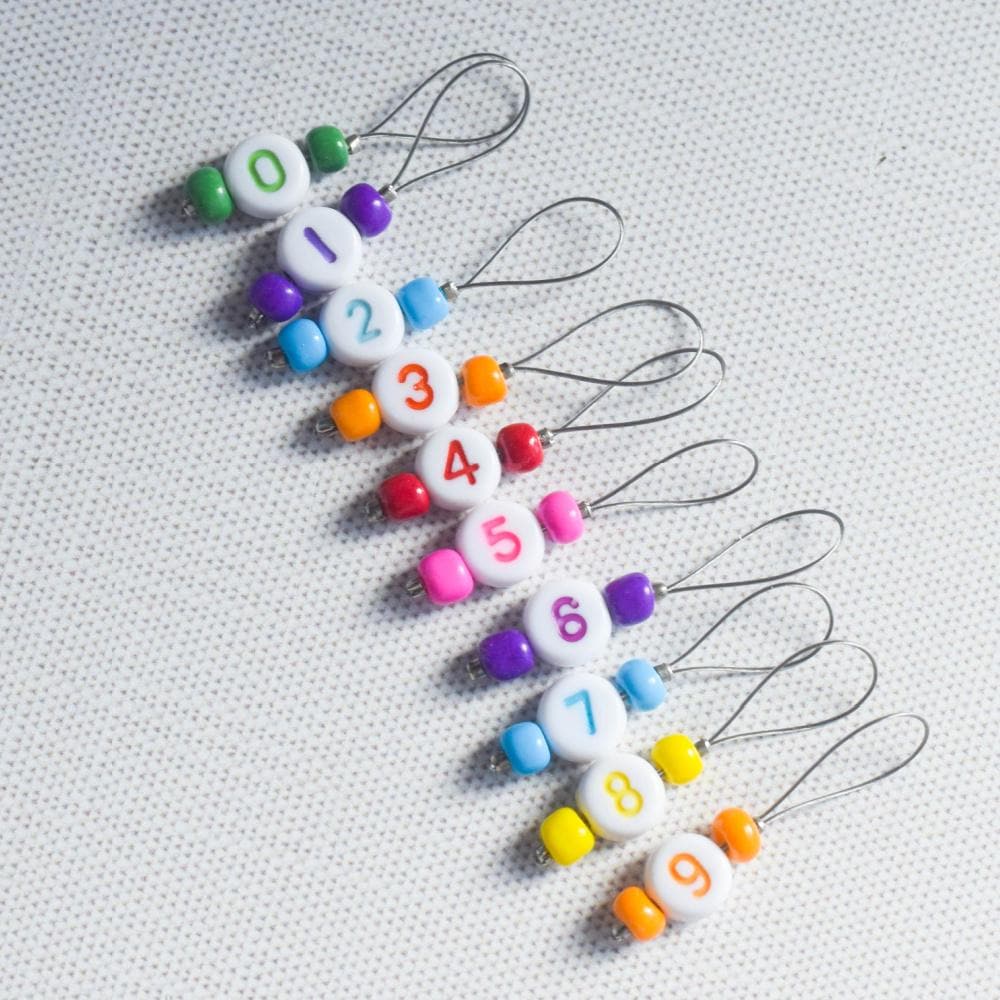 Set of 10 Stitch Markers - 0-9 - Cast On Counting Numbers, Row Counter Stitch Markers, Snag Free Stitch Markers