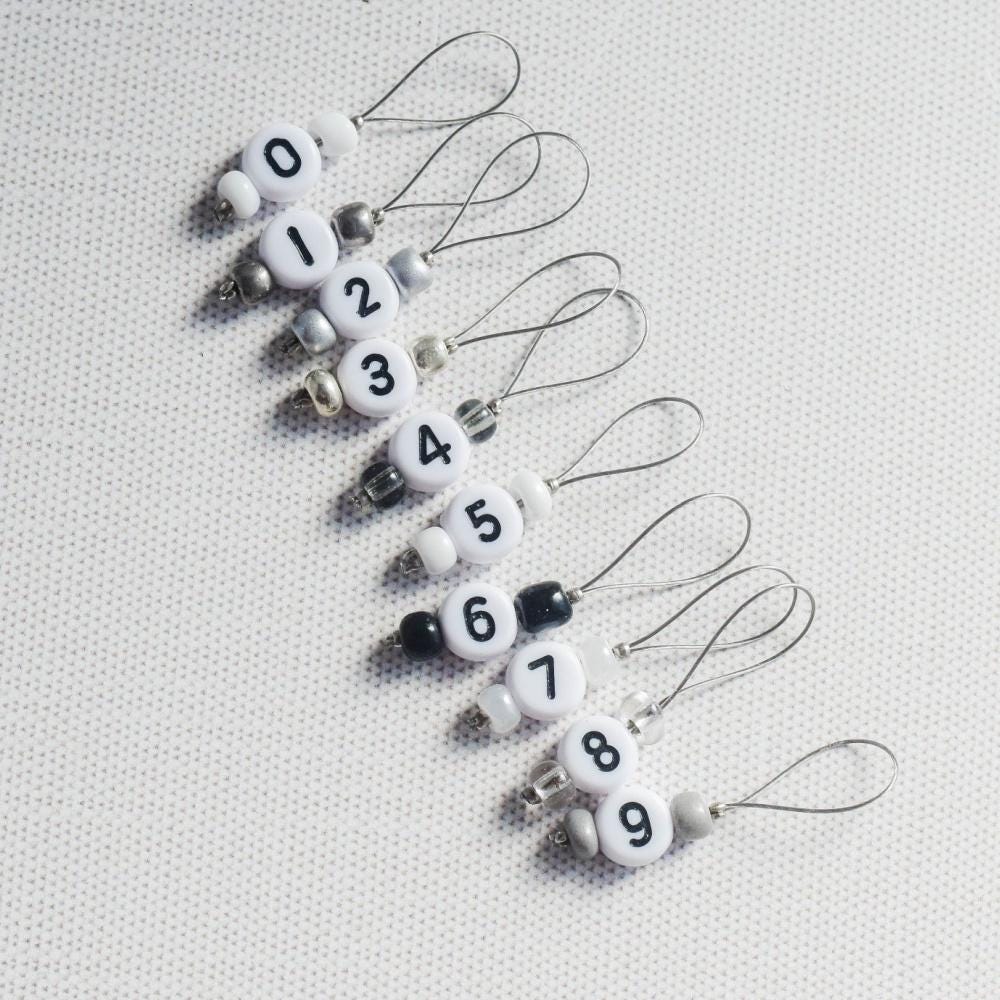 Set of 10 Stitch Markers - 0-9 Black, White, Silver - Cast On Counting Numbers, Row Counter Stitch Markers, Snag Free Stitch Markers