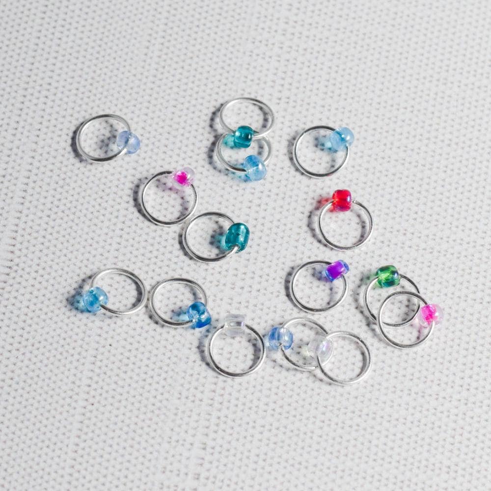 Set of 15 Snag Free Ring Stitch Markers, Beaded Stitch Markers Small Metal Stitch Markers - Small Under the Sea