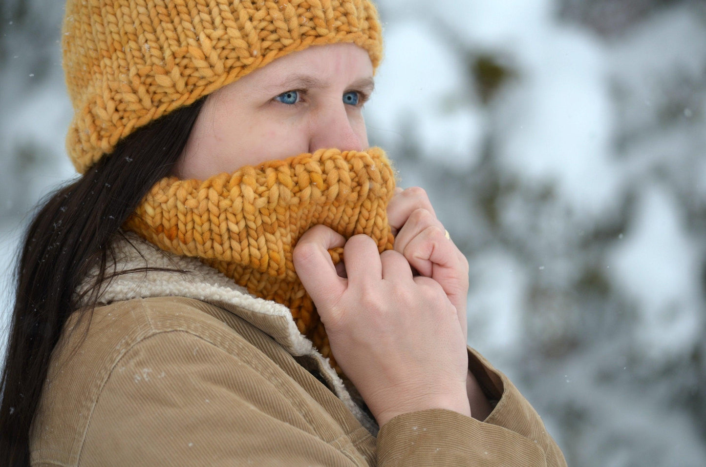 PLAIN JANE Hat and Cowl Combo - PDF Knitting Pattern