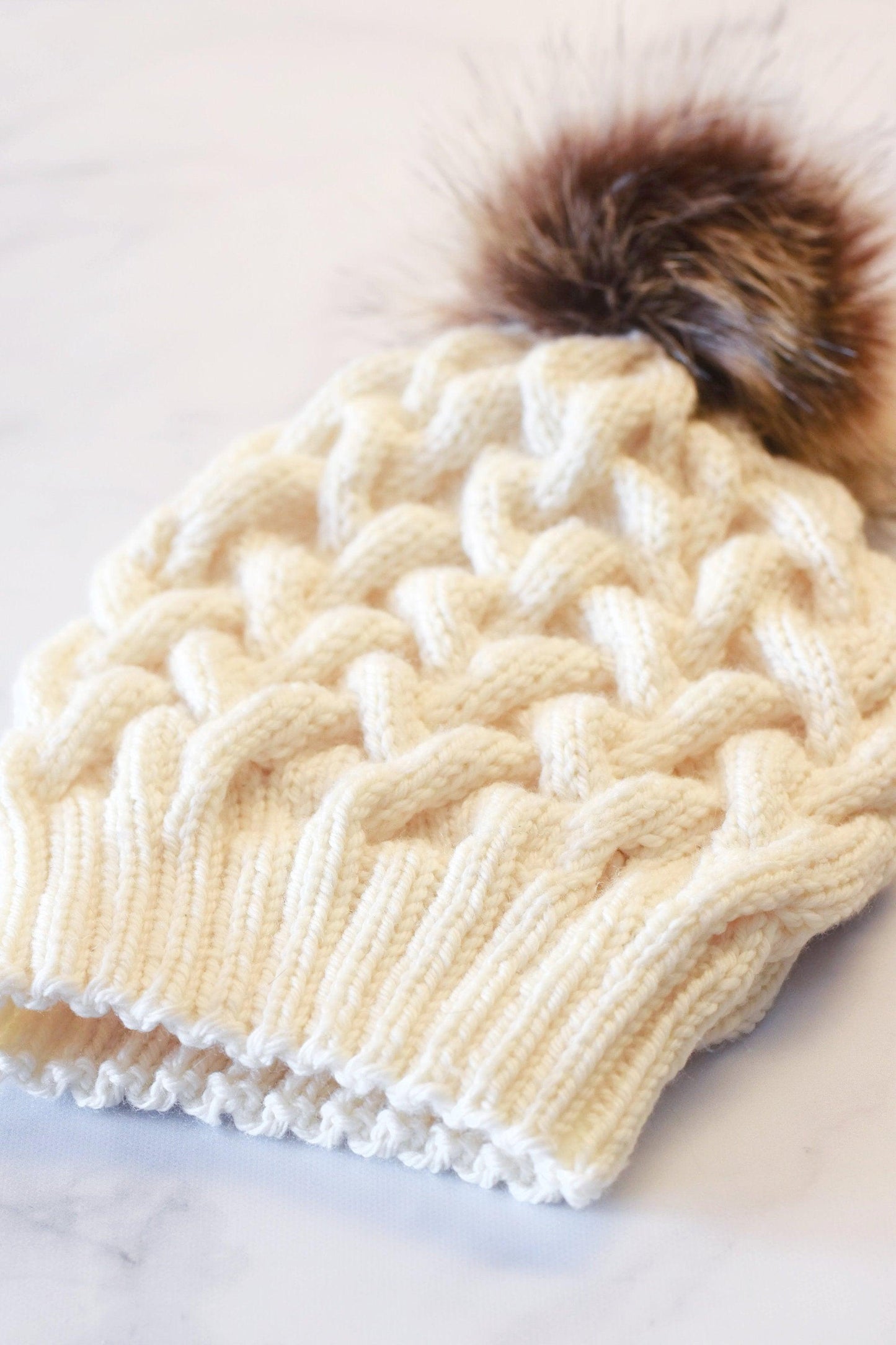 The MEREDITH Hat - PDF Knitting Pattern