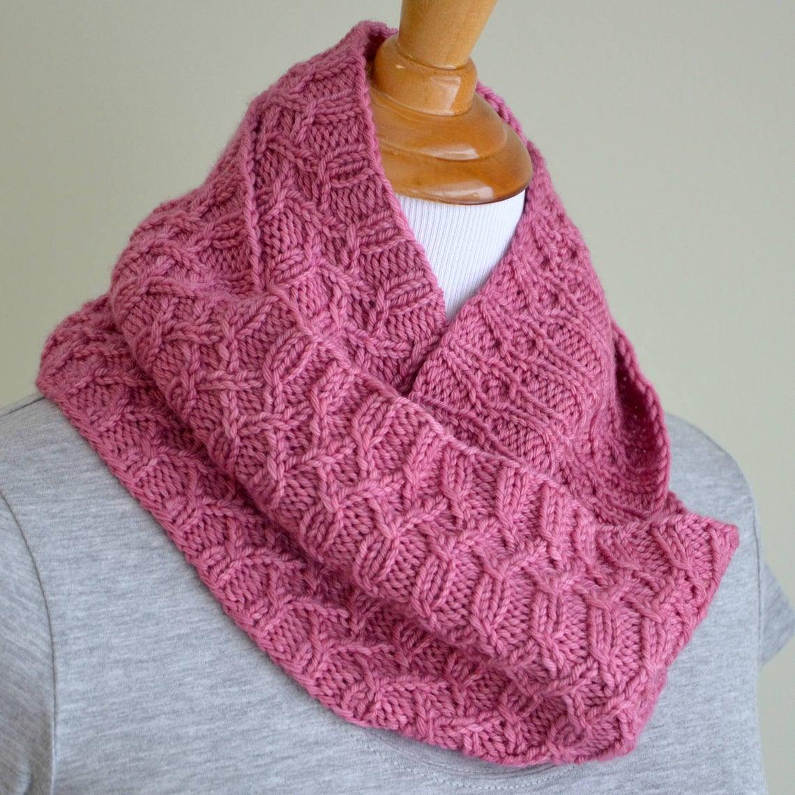 GARDEN GATE Cowl - PDF Knitting Pattern