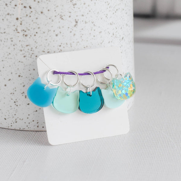 Set of 5 Cat Stitch Markers - Blues - Cat Markers, Laser Engraved Acrylic Stitch Markers, Blue Teal Mirror Glitter Acrylic Stitch Markers