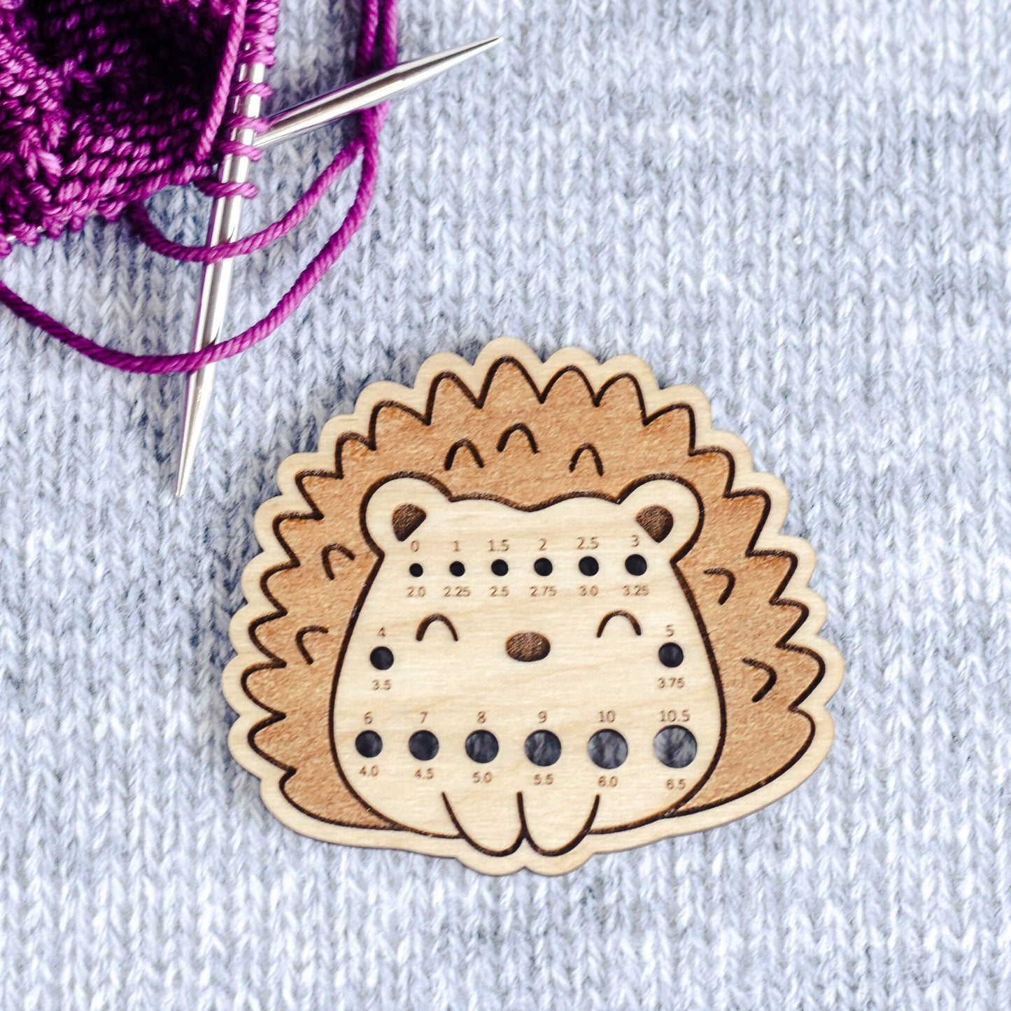 Knitting Needle Gauge - Hedgehog - Wood Needle Gauge, Knitting Tools, Gifts for Knitters, Eco-Friendly Knitting